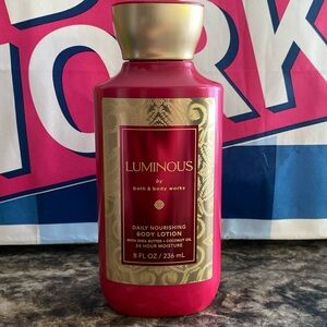 Bath & Body Works Luminous